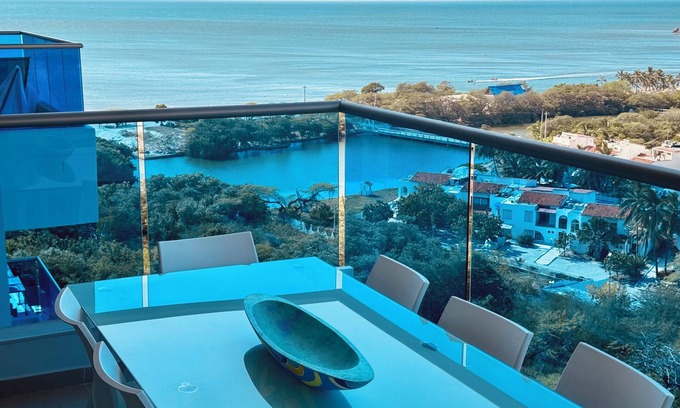 Pozos Colorados Apartment | 3-bedroom apartment in enjoyable Beach Club with AC, fitness room