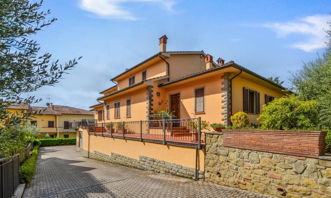 Monte San Savino Apartment | 3 bedroom awesome apartment in Monte San Savino