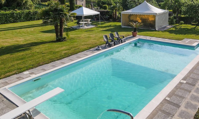 Mologno Apartment | 3 bedroom awesome apartment in Barga