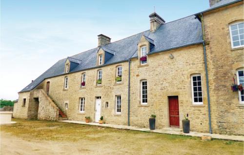 Valognes House | 3 Bedroom Beautiful Home In Valognes