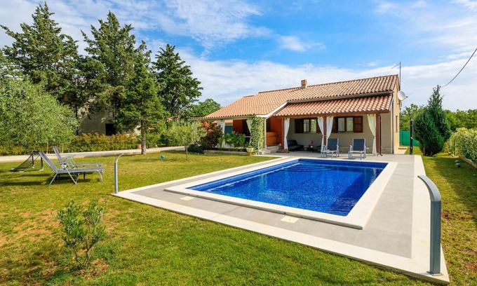 Krnica House | 3 bedroom beautiful home in Krnica