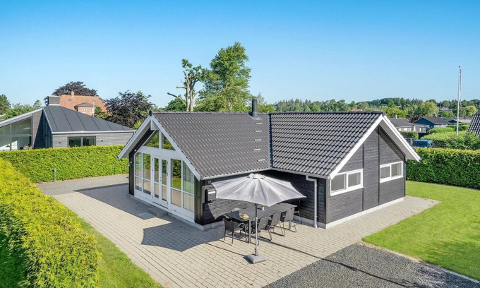 Hvidbjerg Strand House | 3 bedroom cozy home in Børkop