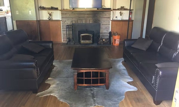 Julian House | 3-bedroom house in charming Julian with WiFi, AC. Enjoy a cozy retreat