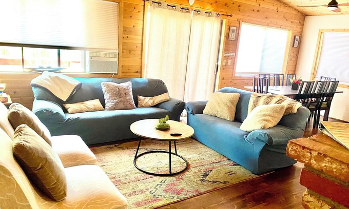 Frazier Park House | 3-bedroom house in Peaceful Frazier Park with AC, WiFi