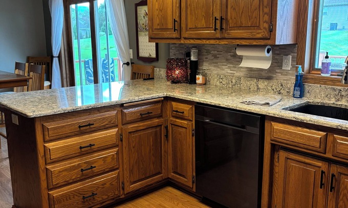 Menasha House | 3-bedroom house located just 25 minutes south of Lambeau Field for NFL Draft