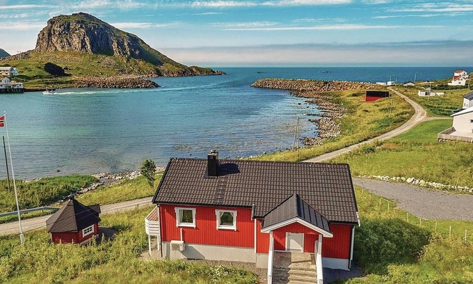 Straumsjoen House | 3 bedroom nice home in Straumsjøen