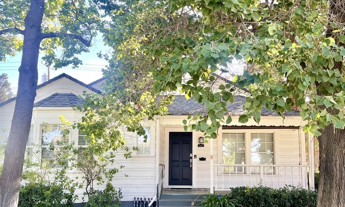 Lodi House | 3 Bedroom Retreat with Hot Tub near Downtown Lodi