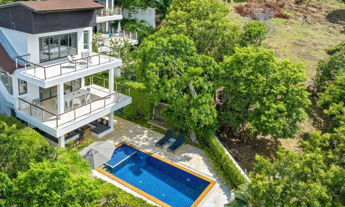 Plai Laem Villa | 3 Bedroom Seaview Villa Esprit