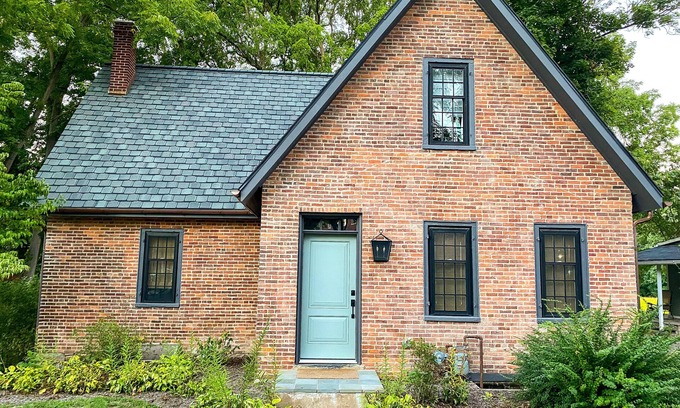 Lewisburg House | 3-Bedroom 🔸 Steps from Bucknell 🔸 Renovated