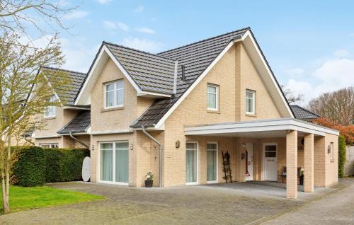 Haren House | 3 Bedroom Stunning Home In Haren Ems