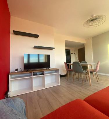 Saint-Martin Apartment | 3 bedrooms apt near train & city center