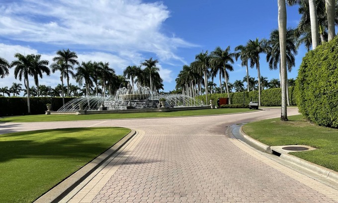 Miromar Lakes Villa | 3 br & 2 Ba, turnkey. 1st fl villa with 2 car gar. gated comm.