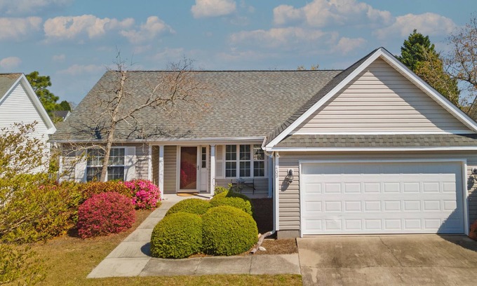 Myrtle Grove House | 3 BR, 2 Bath - Wheelchair Accessible Home. Weekly & monthly discounts!