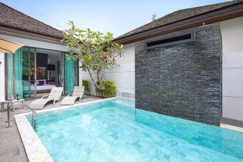 Kamala Villa | 3 BR coco Pool Villa Kamala Beach