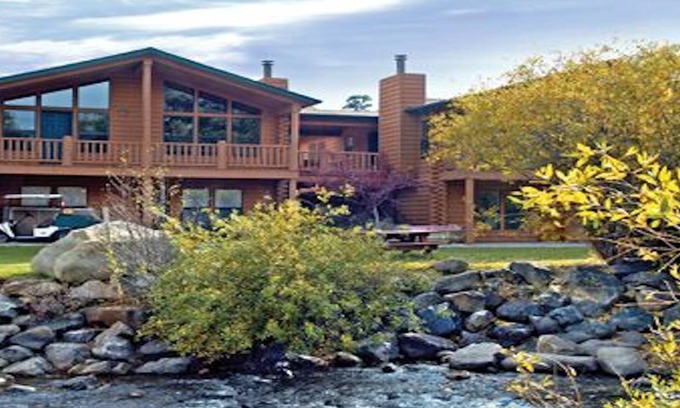 Estes Park Resort | 3 BR DELUXE River Front Sleeps 8 Estes Park Near Entrance to Rocky Mtn Natl Park