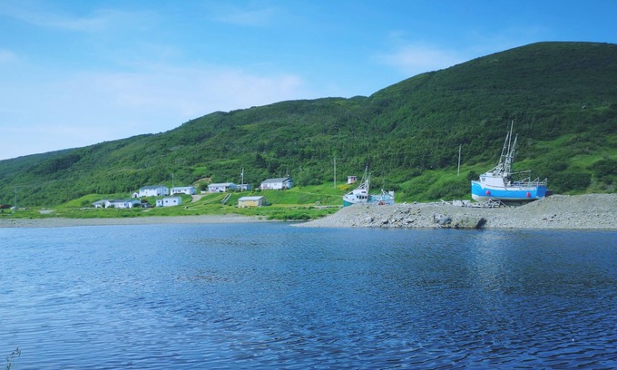 Trout River House | 3 br House for Rent in Gros Morne National Park