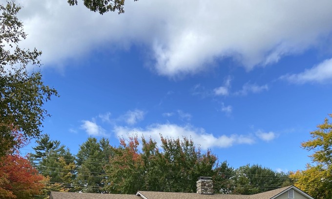 Greenwood House | 3 BR lake house minutes from ski resorts
