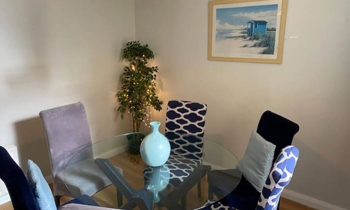 Londonderry Apartment | 3 Double Bed Entire Home