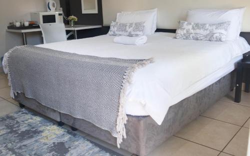 Edenvale House | 3 Liebeloft Guest House