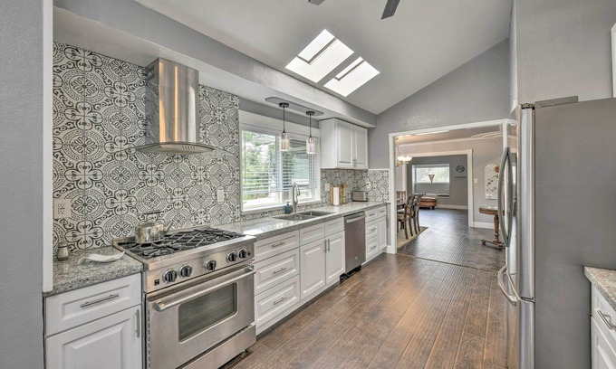 Placerville House | < 3 Mi to Dtwn: Placerville Home w/Outdoor Oasis