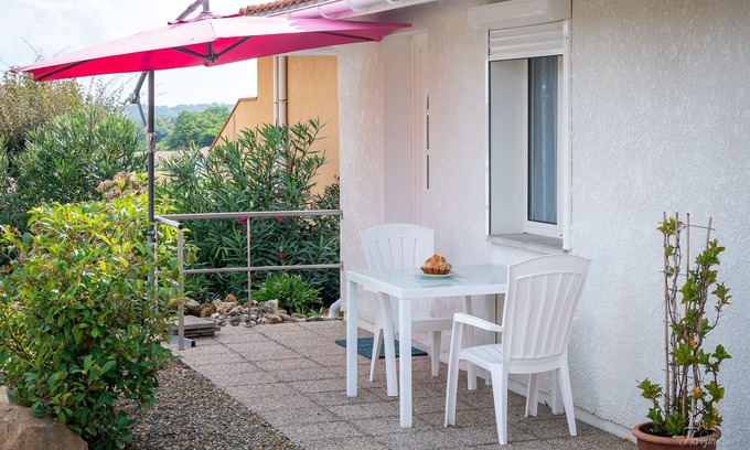 Saint-Geours-d'Auribat Apartment | 3-star country studio for 2 people