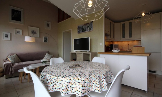 Pouilly Apartment | 3 star furnished rental DIJON Golden Fleece