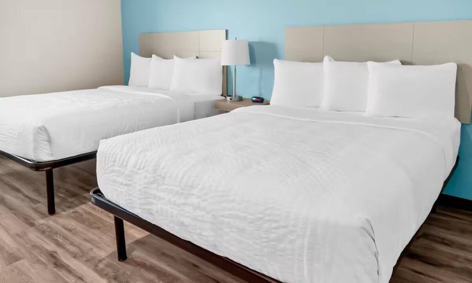 Greenville - Spartanburg Hotel | 3 Suites with Kitchen Near Greenville Airport – Ideal for Work or Long Stays
