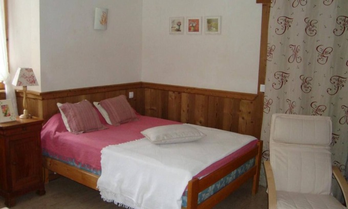 Areches Apartment | 300m from ski slopes, parking, tv, 47m², Arêches-Beaufort
