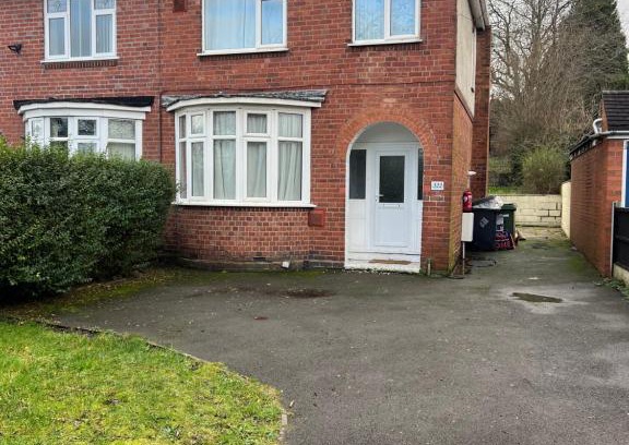 Bilston Apartment | 322 Birmingham new road