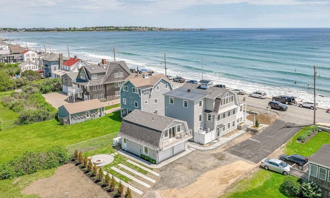 York Beach House | 345 LB Nubble View.Your Maine Exquisite Experience