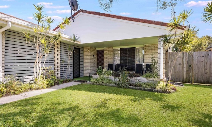 Golden Beach House | 35 Nelson Street Golden Beach, QLD