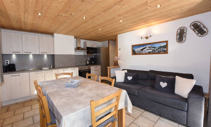 La Clusaz Apartment | 350m from the ski lifts, parking, in the village center of La Clusaz