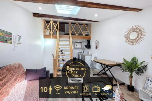 Royat Apartment | 36 Nationale Royat 10 couchages
