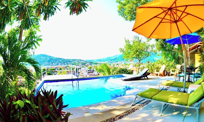 Playa la Madera House | 360 degree views and close to everything!