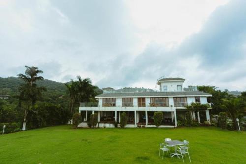 Lonavala Villa | 360 Pawna By Hangout Lake View Villa 8 BHK