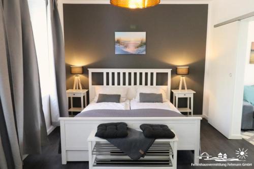 Burg auf Fehmarn House | 38 Weiße Villa am Schwanenteich EG links