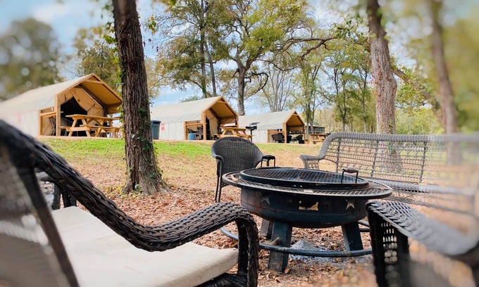 Prairie Lea Cabin | #39 Son's River Ranch - Glamping Cabin w/2 Queen Beds