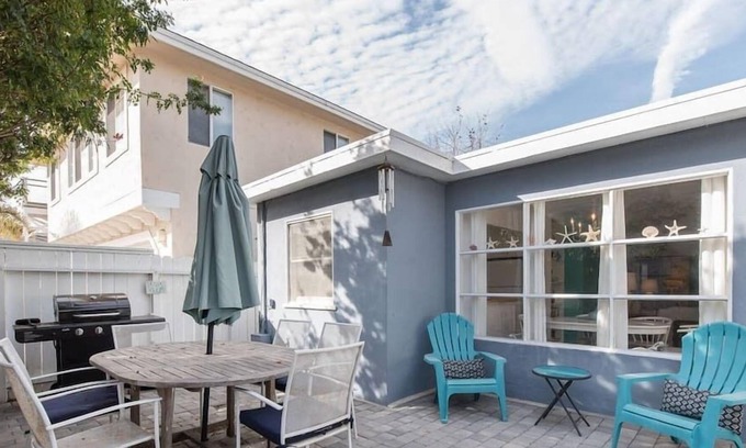 Pierpont Bay House | 3BD Ventura Beach Cottage