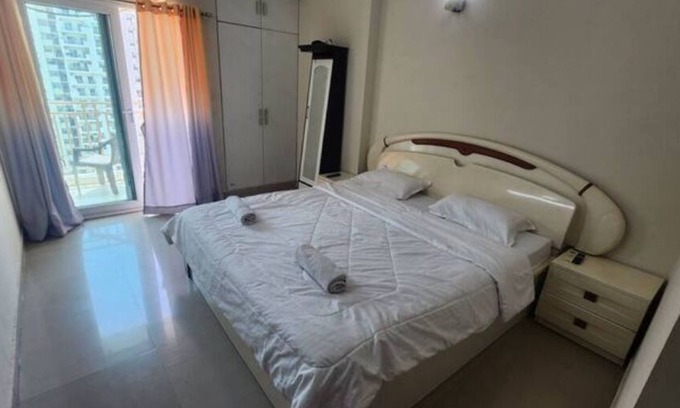 Noida Apartment | 3BHK/2BHK Pool facing oasis
