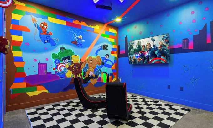 Clear Creek House | 3BR/3BA Villa Private Pool+Themed Room+GameRoom