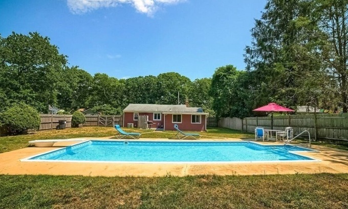 Hyannis House | 3BR Cape House w/Big Pool in Fenced in Back Yard, A/C, Outdoor Shower, WiFi, TV