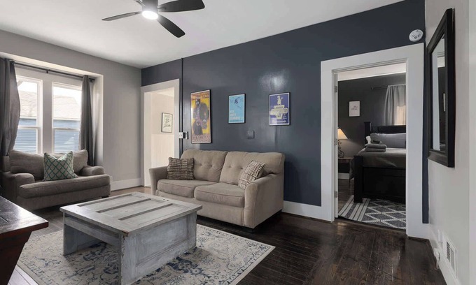 Lee's Summit House | 3BR Home|FamilyStay|Walkable to DT LS+Shops