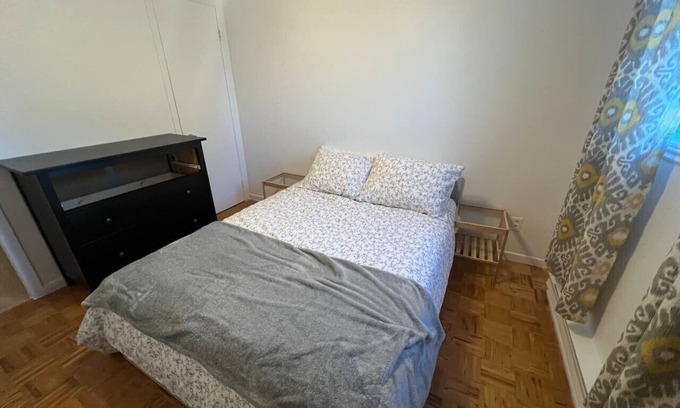 Les Rivieres Apartment | 4.5 fully equipped balcony parking