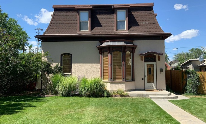 Salida House | 4 Bed/2 Bath Historic Victorian Home in Downtown Salida! STR - 0422