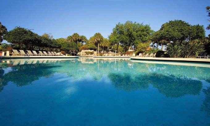 Florida Central Atlantic Coast Resort | 4 Bed, 4 Bath Luxury Villa with Garden View in Orlando, FL near Disney!