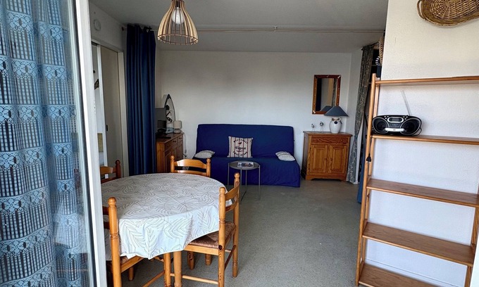 Pontaillac Apartment | 4-bed apartment in a residence with swimming pool in the Pontaillac district