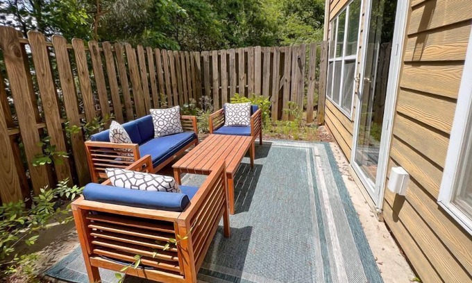 Church Street House | 4 - Bed home, w/Cali King Bed - 12 mins. to DTWN