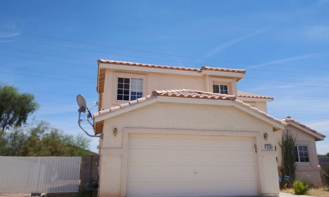 North Las Vegas House | 4 BED HOUSE 15 MINUTES FROM LAS VEGAS STRIP