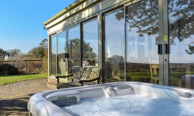 Rousdon Cottage | 4 bedroom accommodation in Rousdon, near Lyme Regis