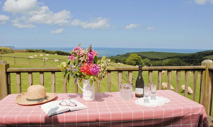 Bideford Cottage | 4 bedroom accommodation in Fairy Cross, Bideford